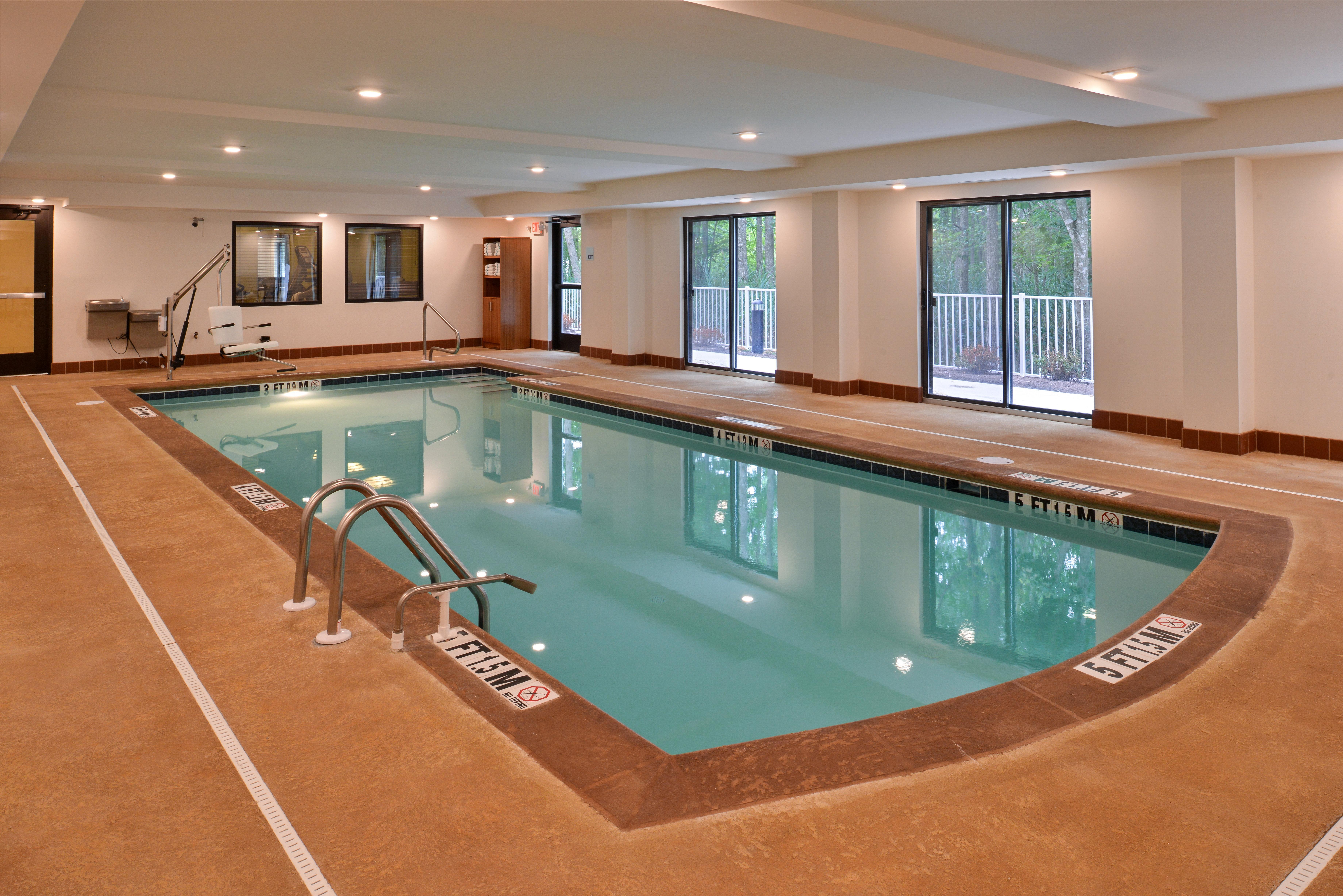 Holiday Inn Express And Suites West Ocean City By Ihg Exterior foto