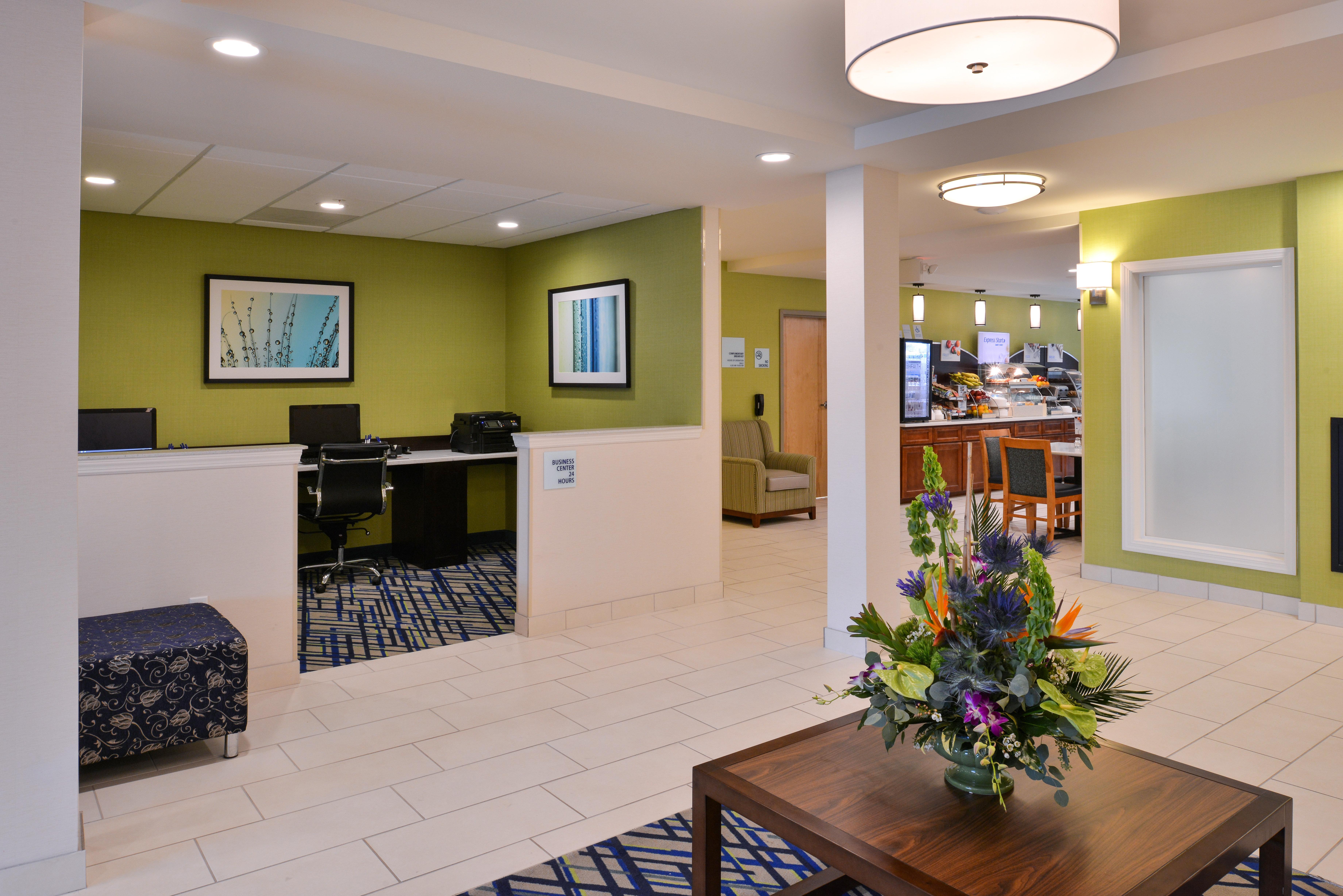 Holiday Inn Express And Suites West Ocean City By Ihg Exterior foto